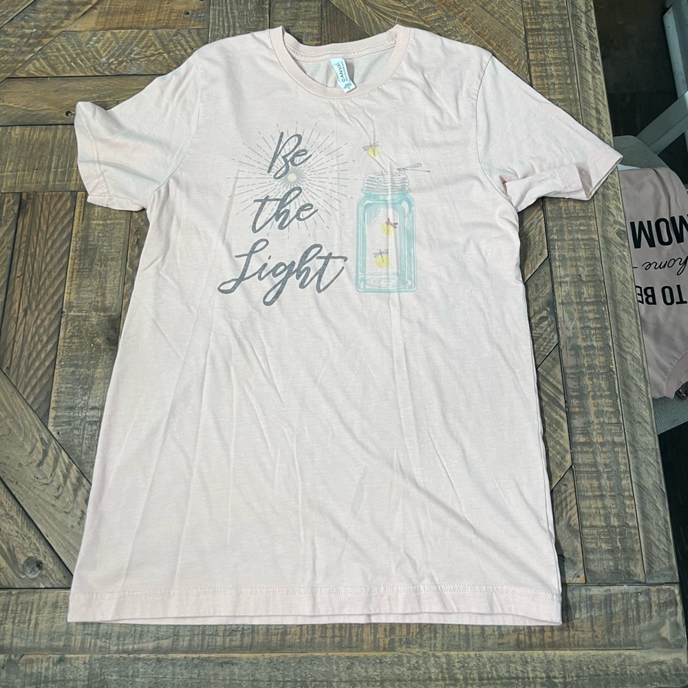 “Be the Light” graphic tee